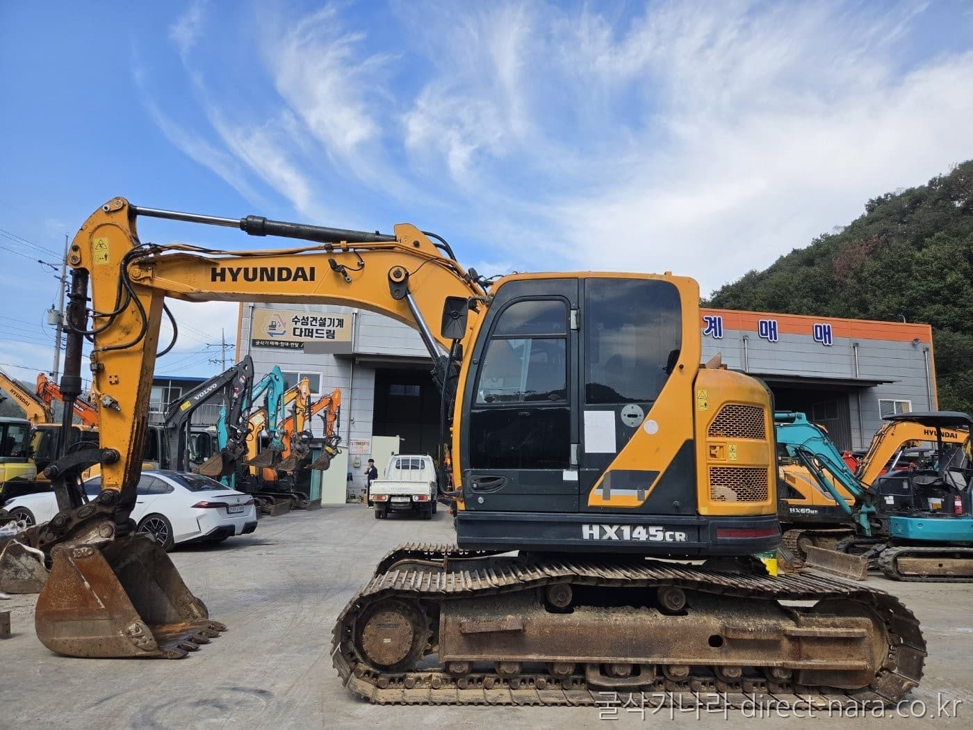 HD Hyundai HX145