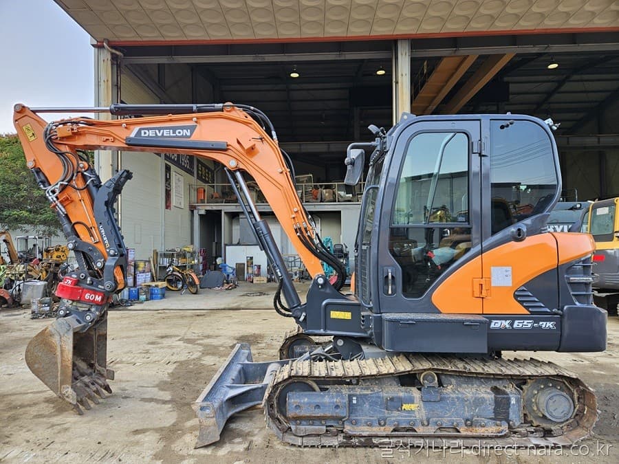 Doosan (Develon) DX65MT-7