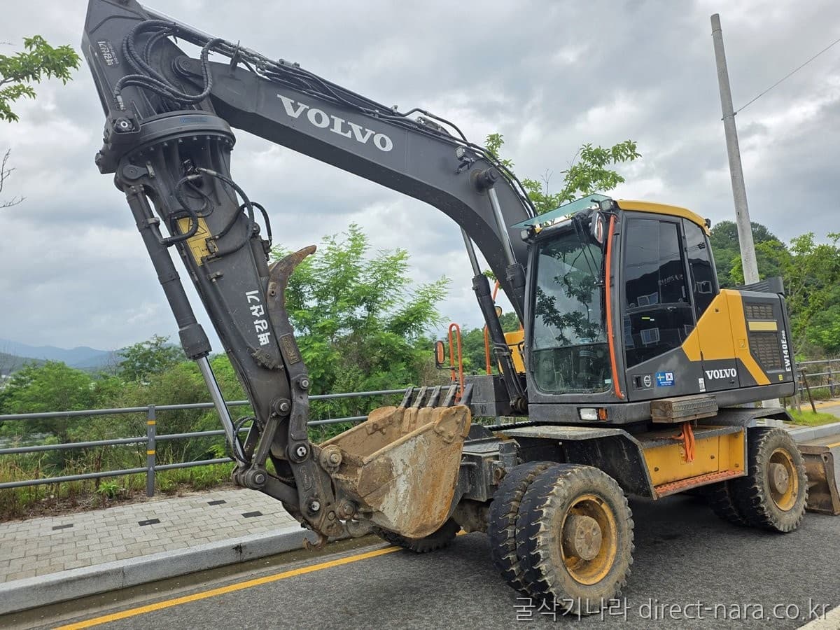 Volvo EW140EPRO
