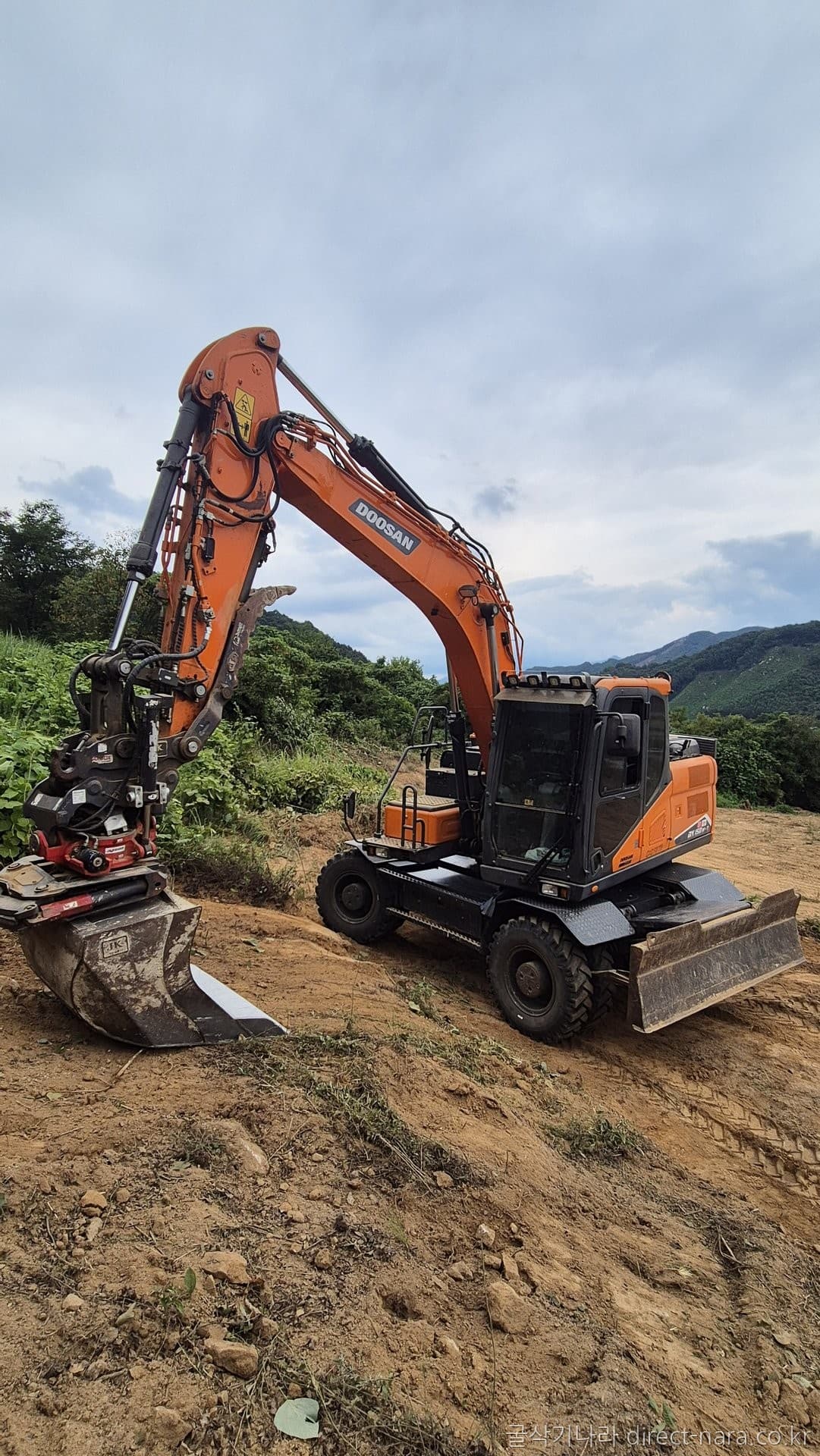 Doosan (Develon) DX150W