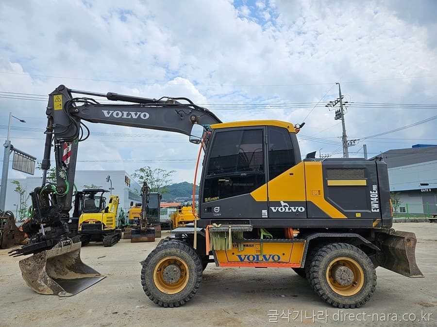 Volvo EW140E