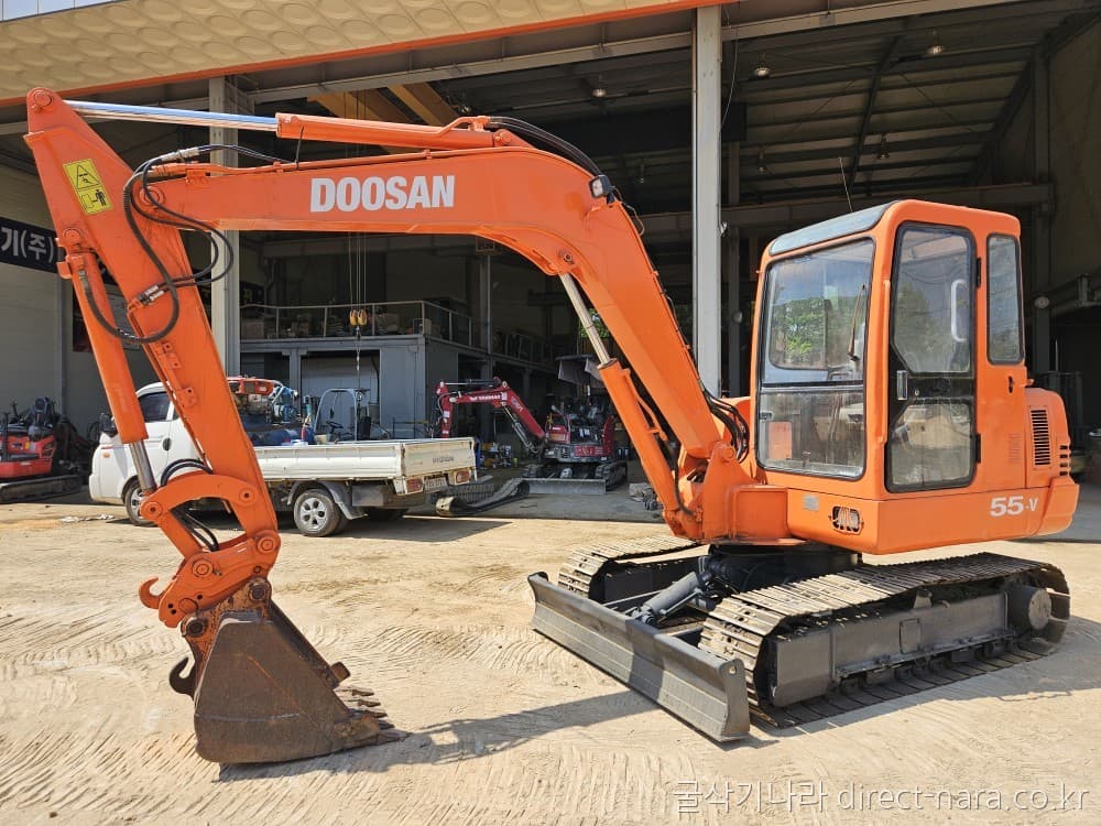 Doosan (Develon) S55VP