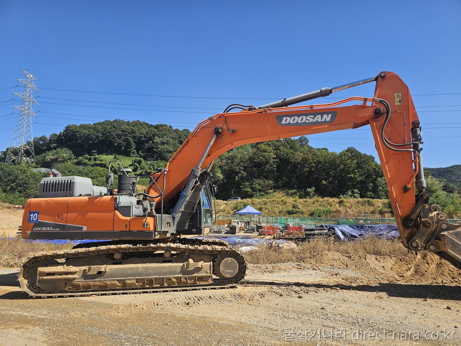 Doosan (Develon) DX300