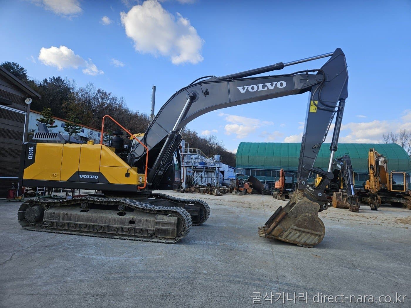 Volvo EC300E