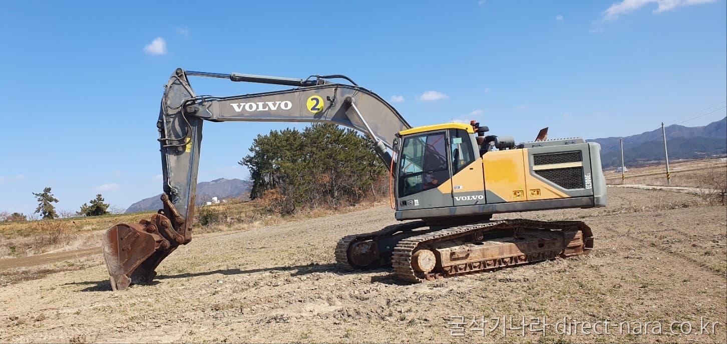 Volvo EC300E