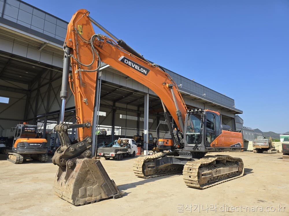 Doosan (Develon) DX400LC7