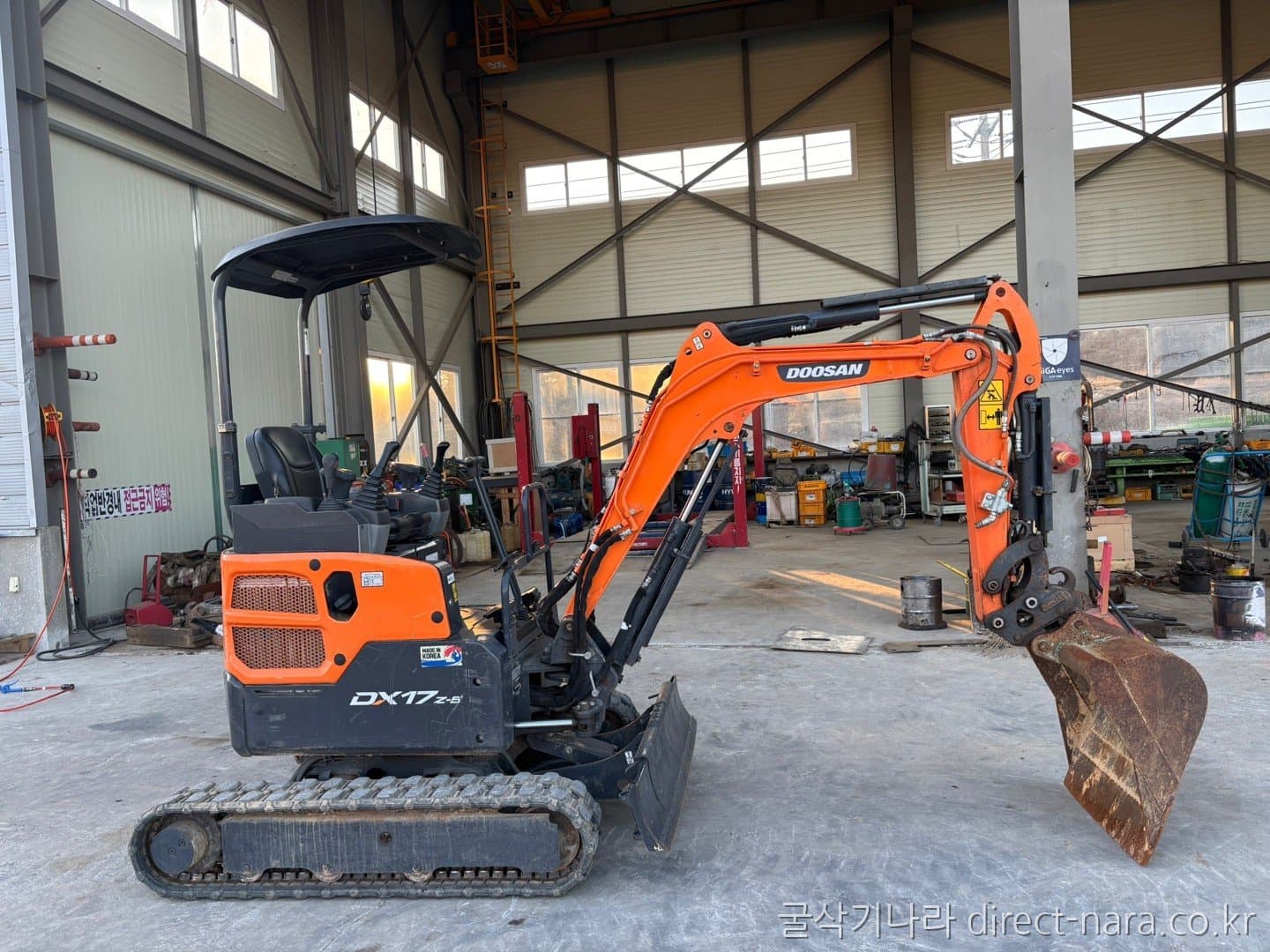 Doosan (Develon) DX17