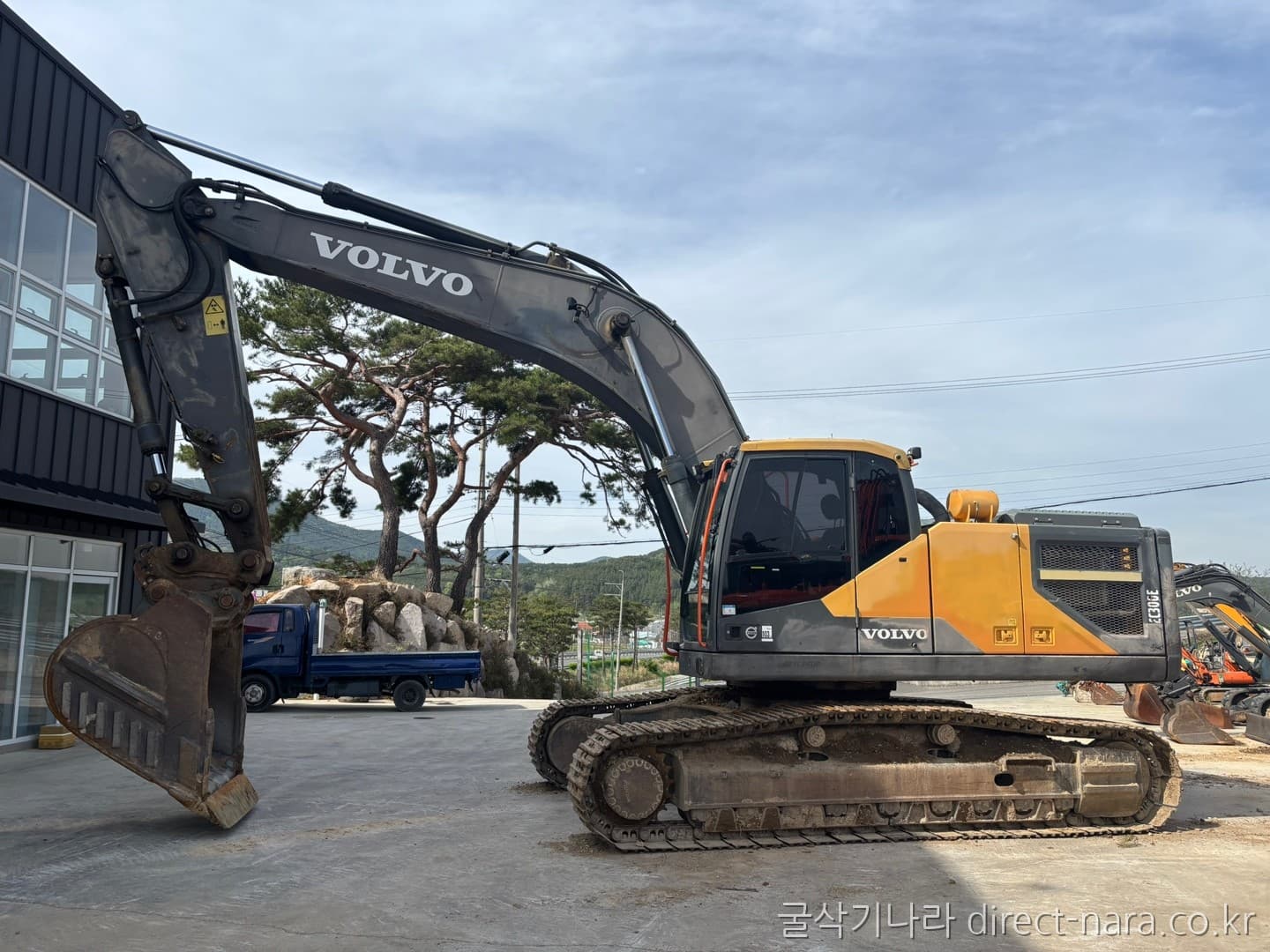 Volvo EC300E