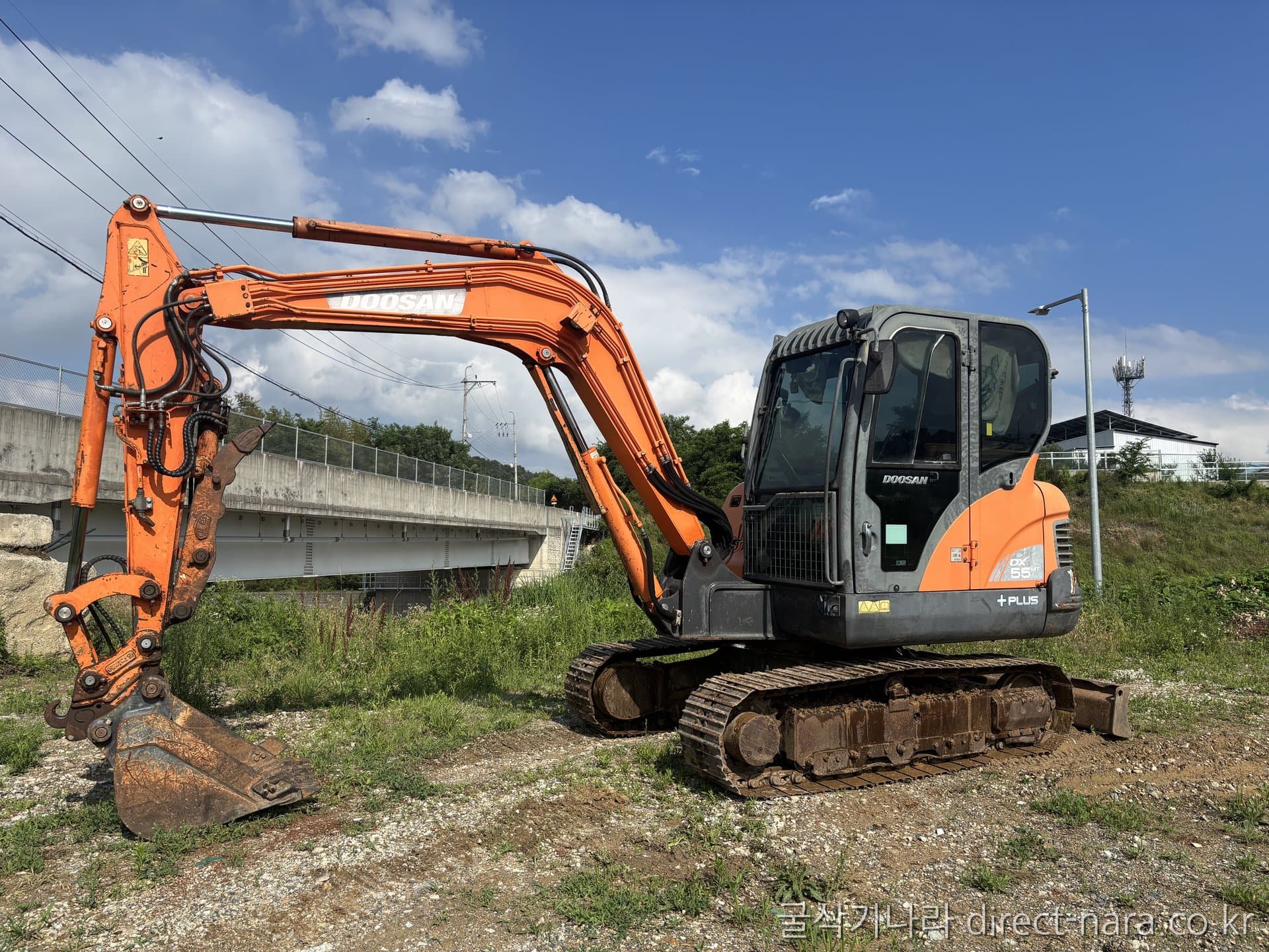Doosan (Develon) DX55MT