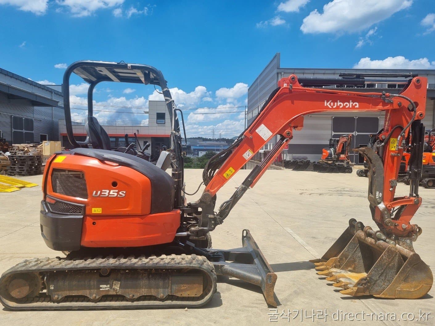 Kubota U35