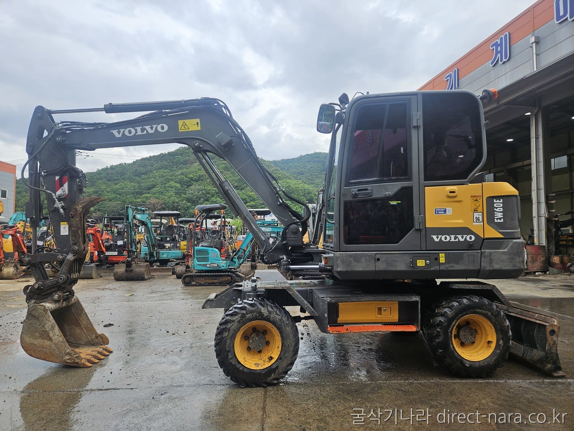 Volvo EW60E