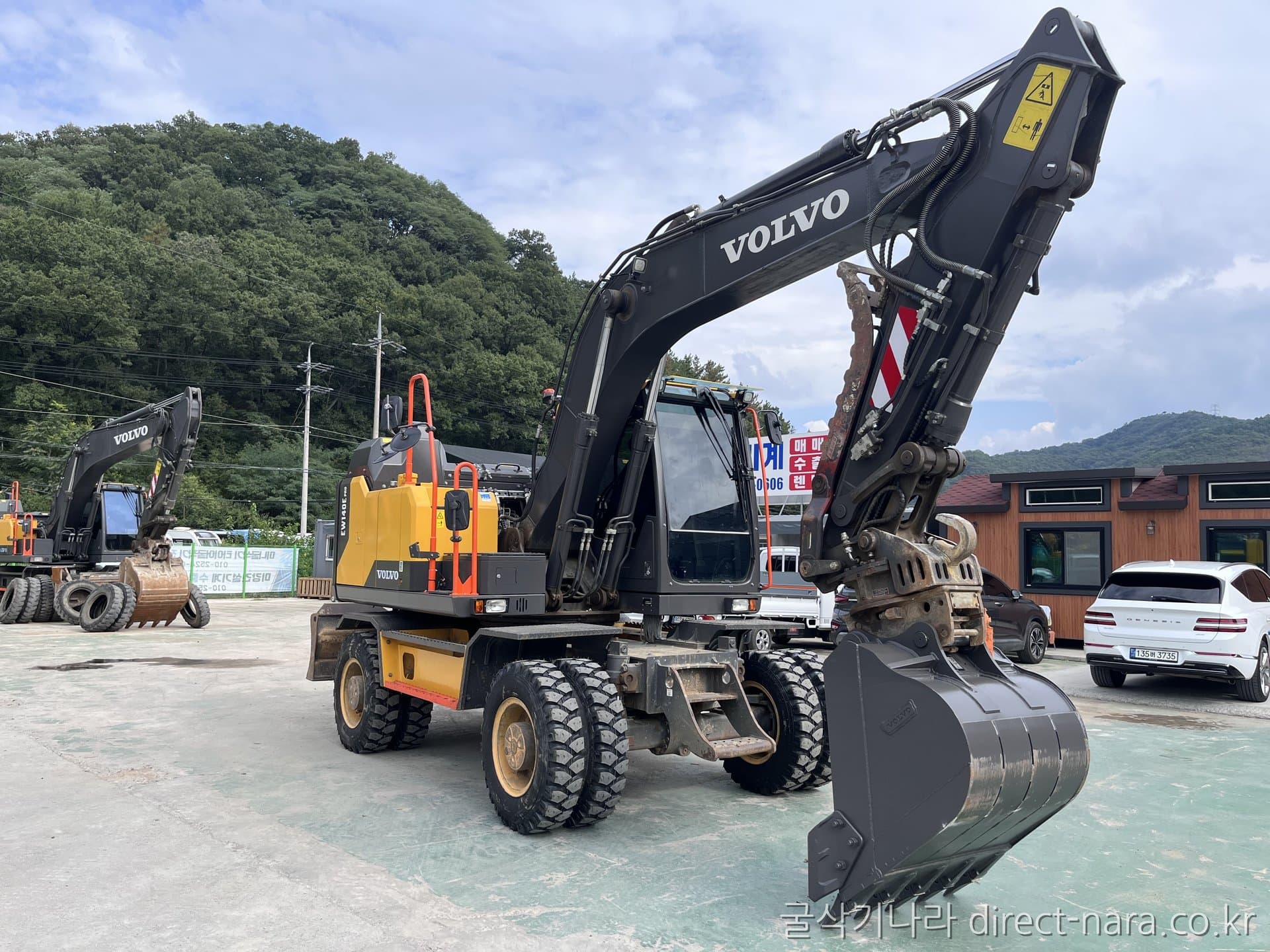 Volvo EW140E
