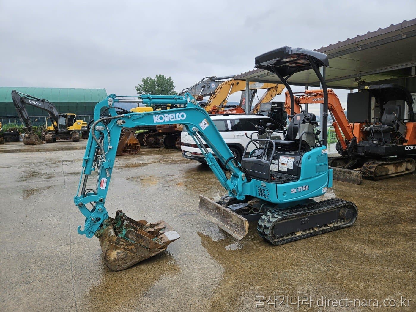 Kobelco SK17