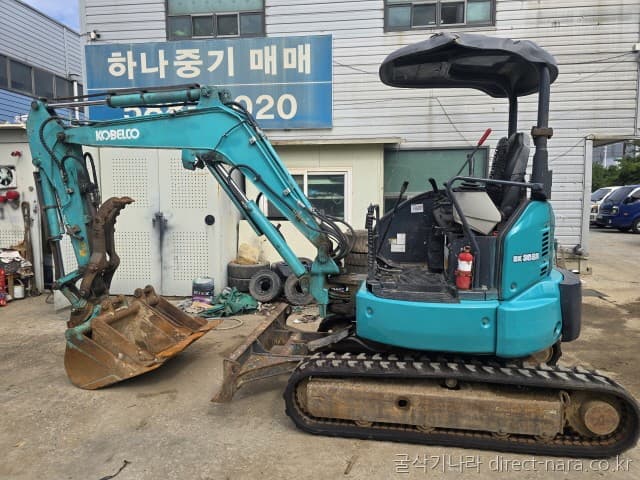Kobelco SK35SR