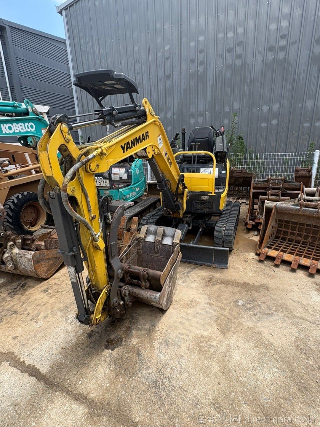 Yanmar VIO17