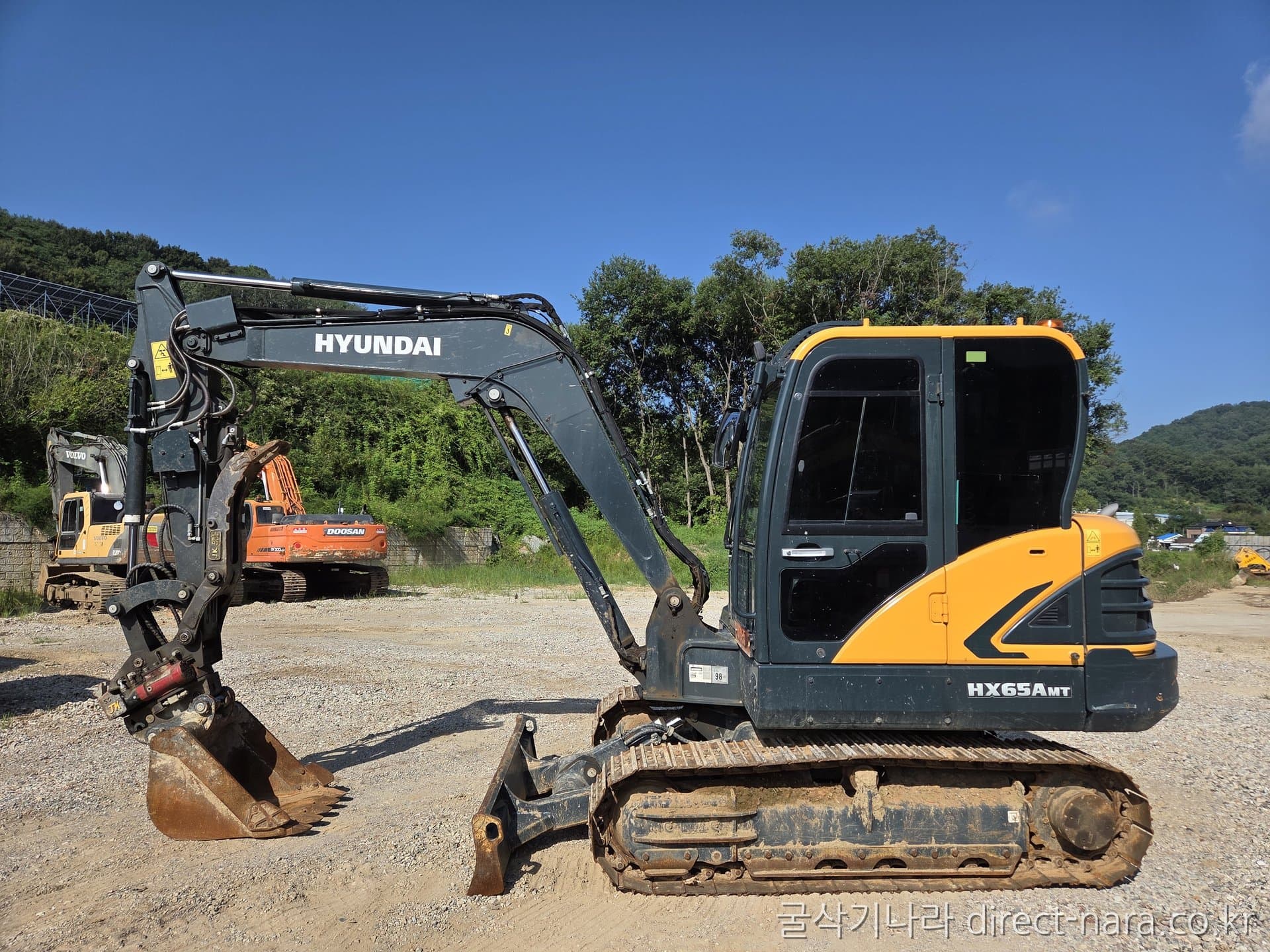 HD Hyundai HX65MT