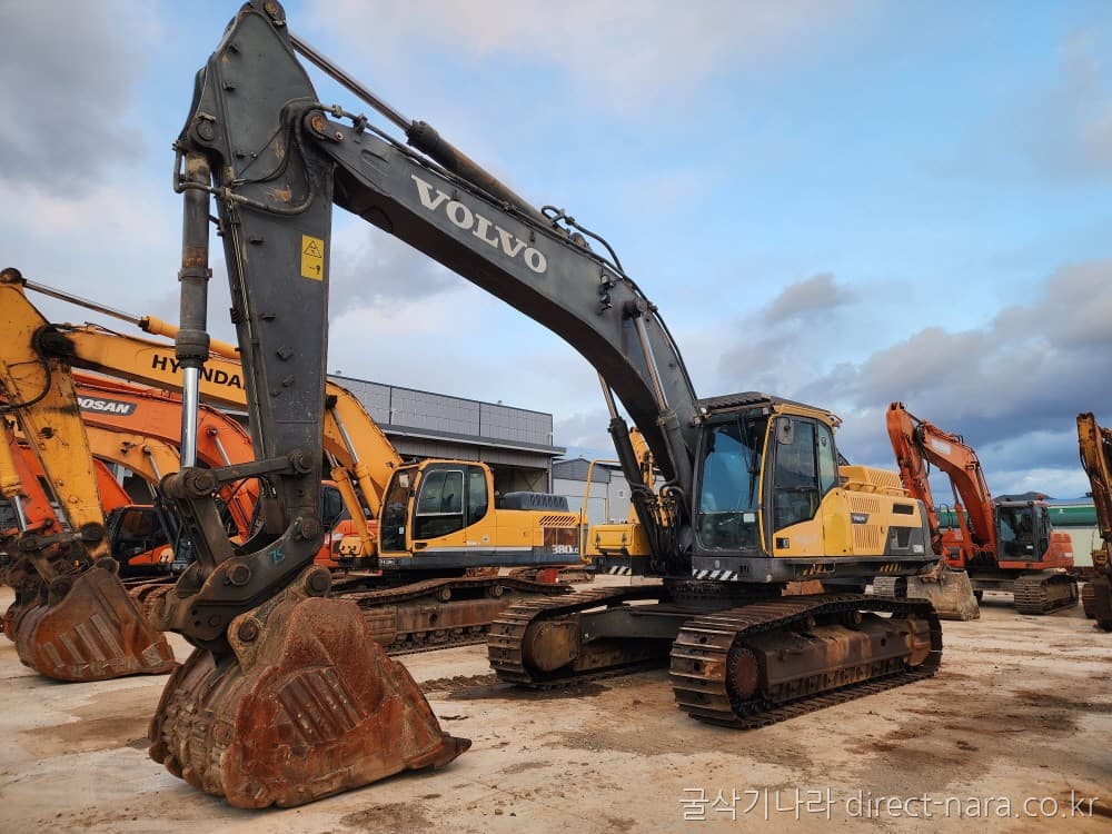 Volvo EC380D