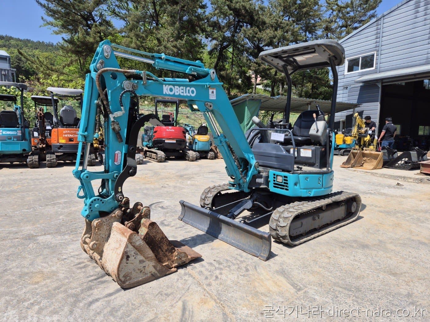 Kobelco SK23