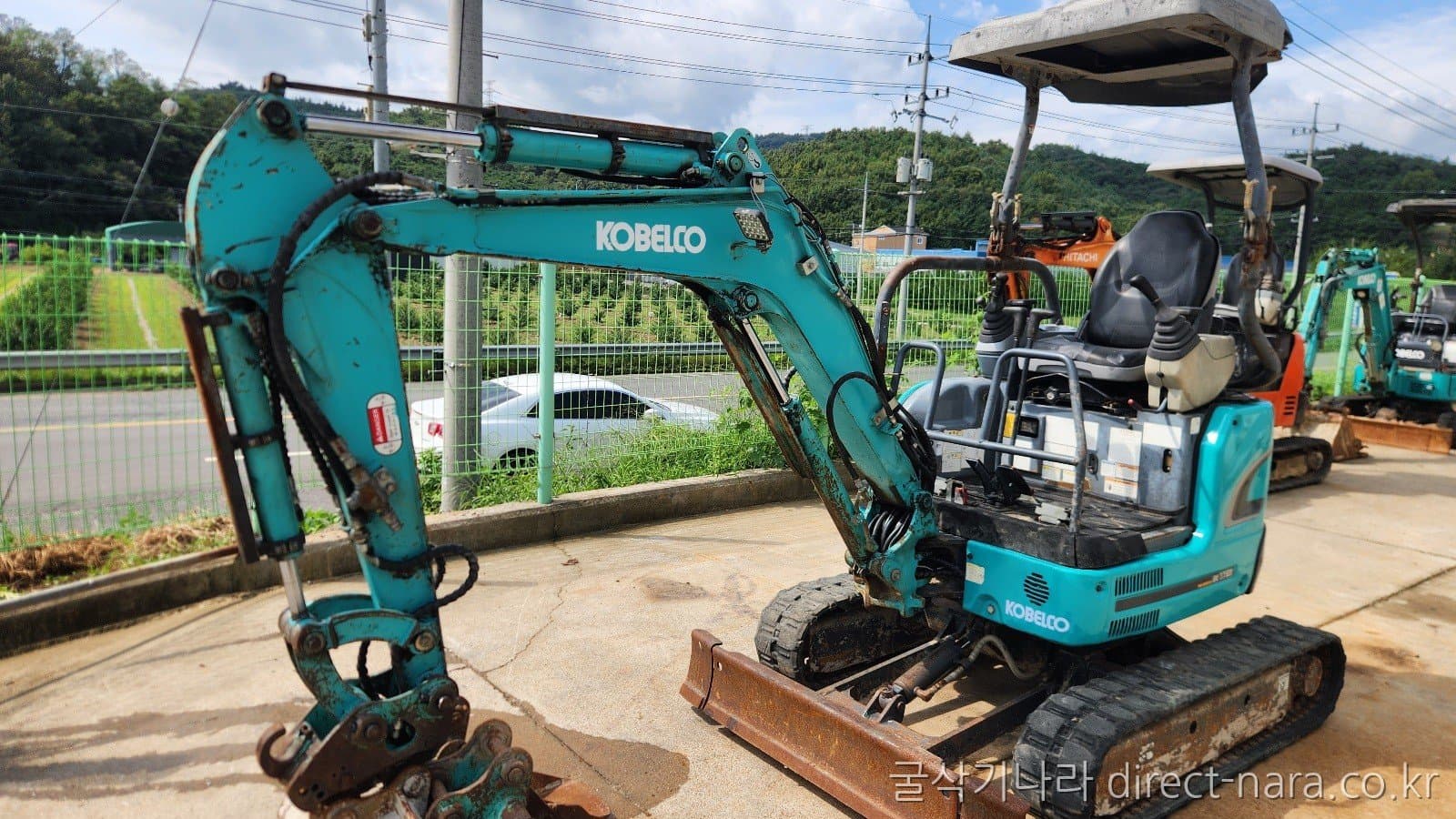 Kobelco SK17SR-3K