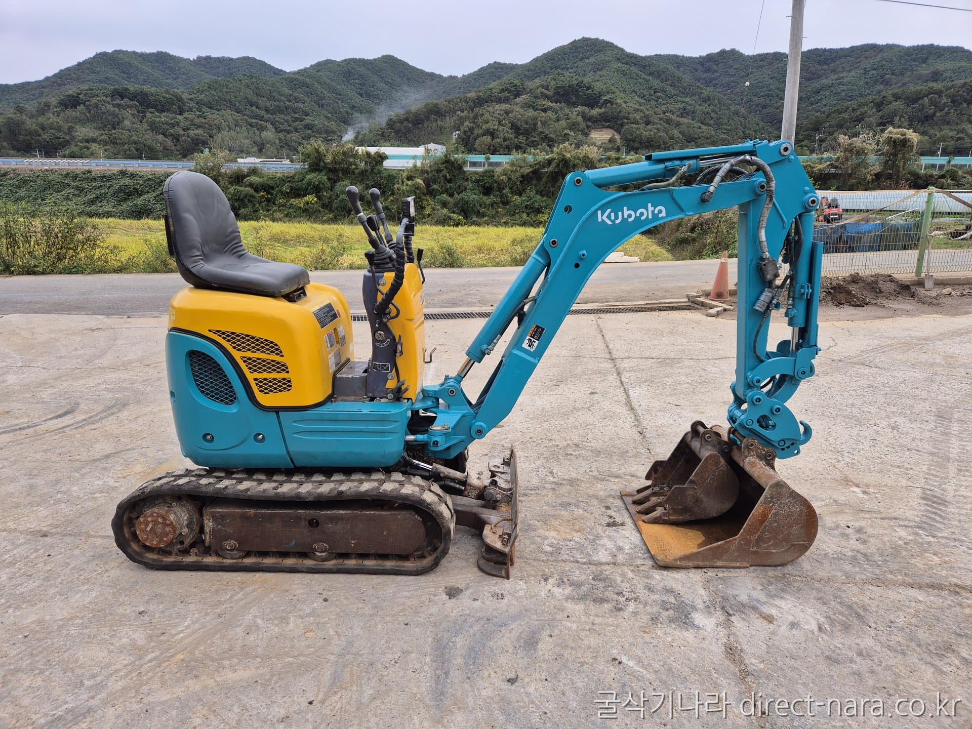 HD Hyundai U008