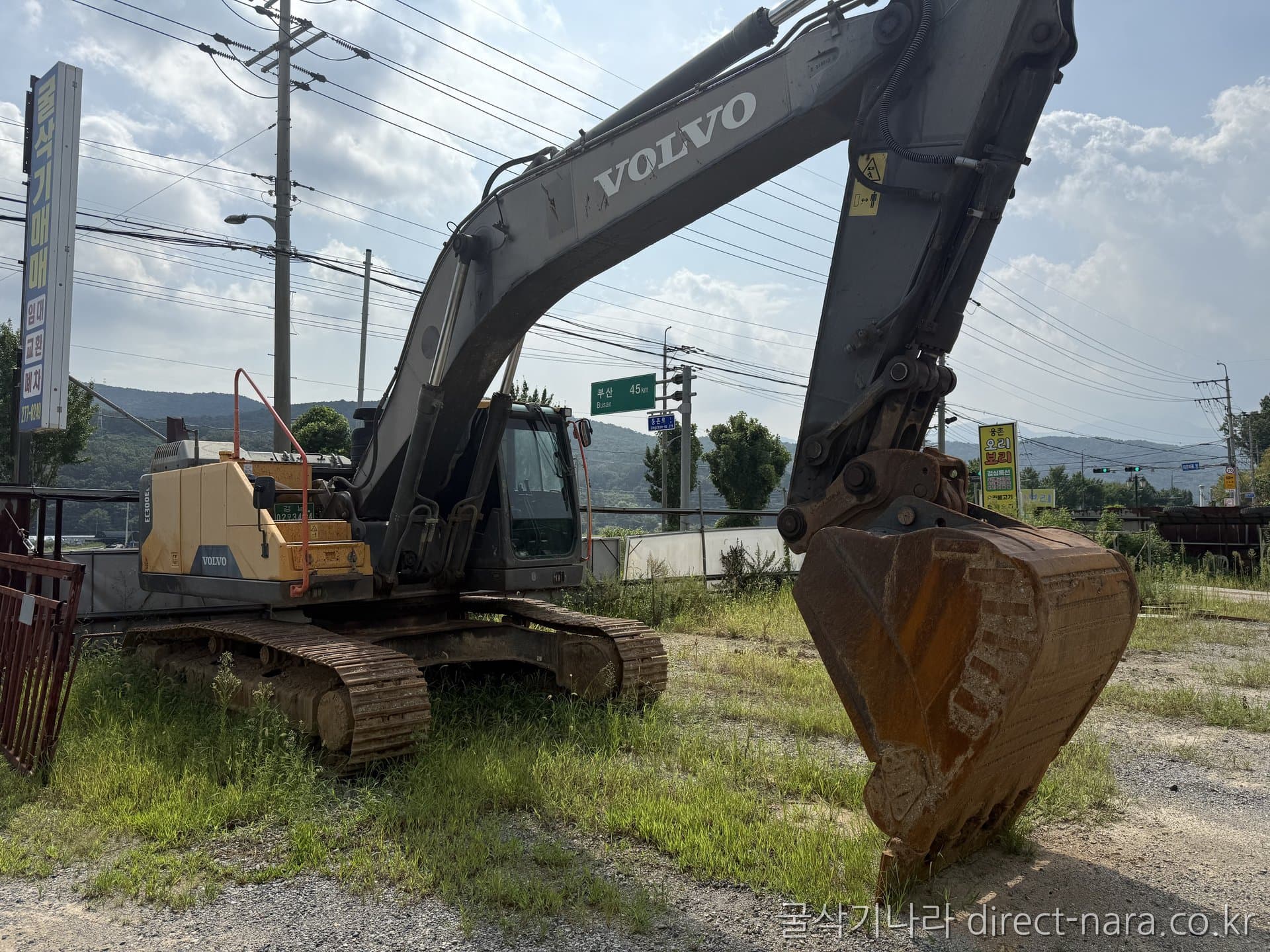 Volvo EC300E