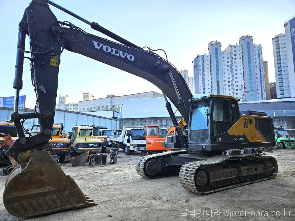 Volvo EC300ELP
