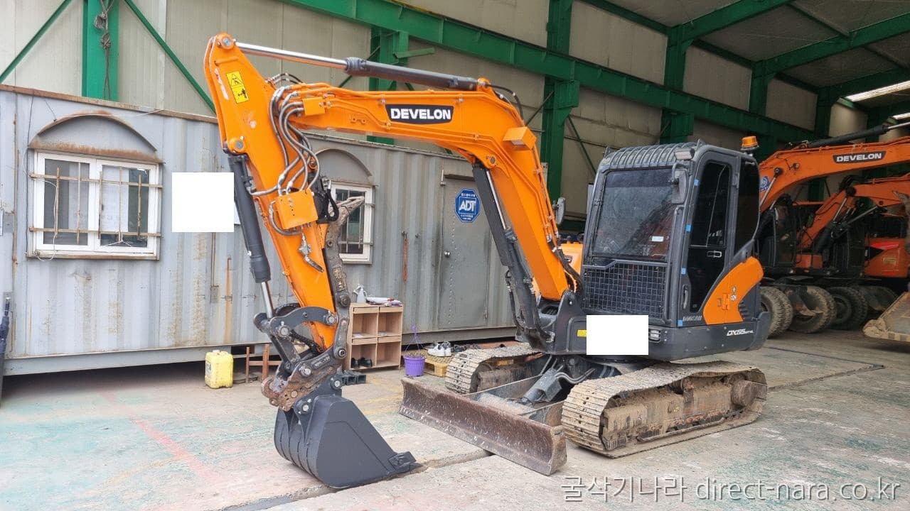 Doosan (Develon) DX55MT-5L