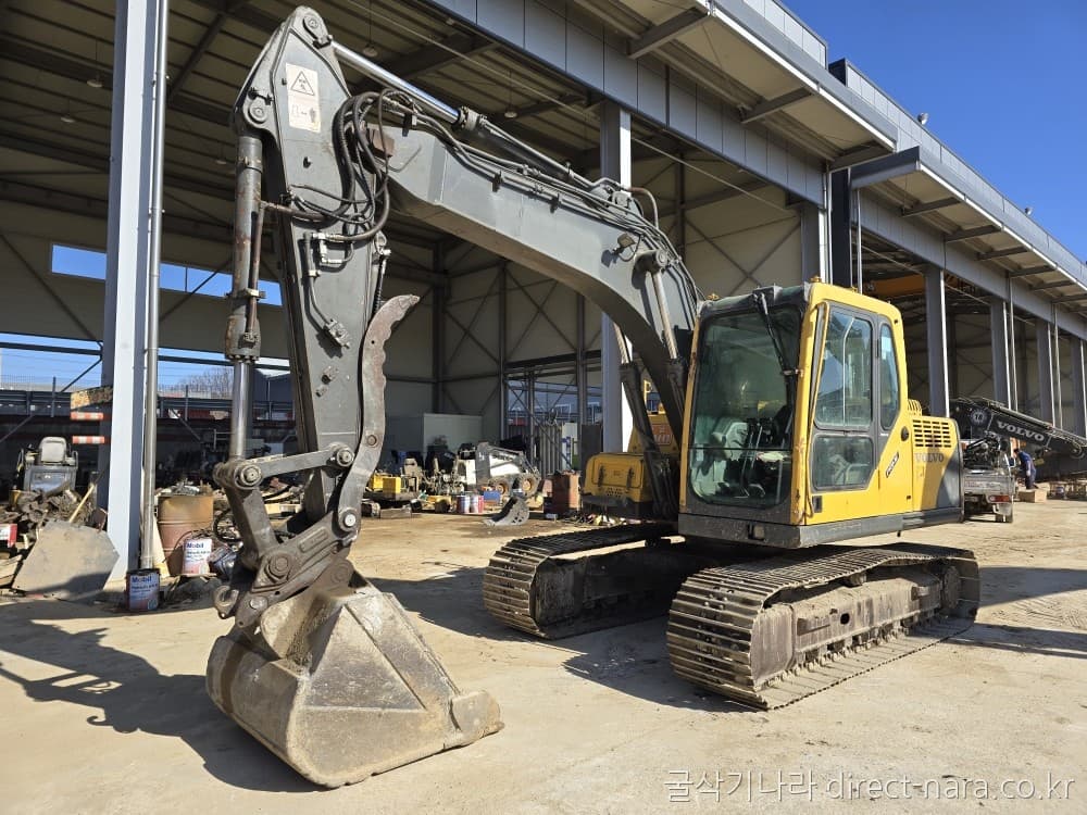 Volvo EC140