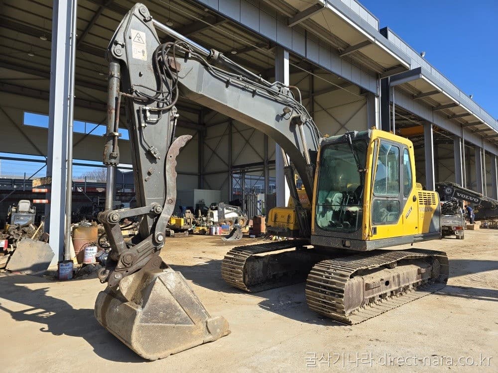 Volvo EC140B