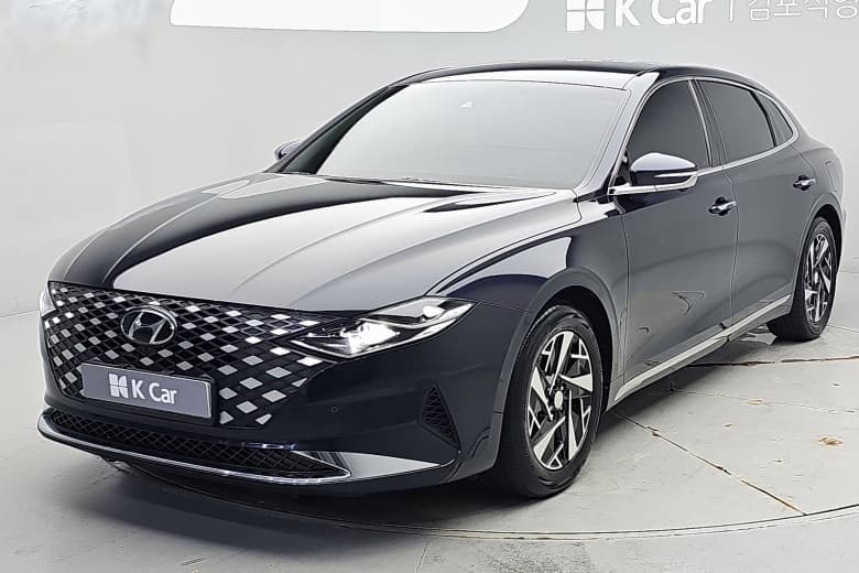 Hyundai The New Grandeur Hybrid, 2022