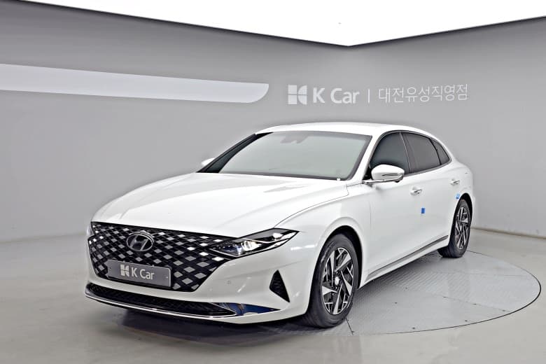 Hyundai The New Grandeur Hybrid, 2022