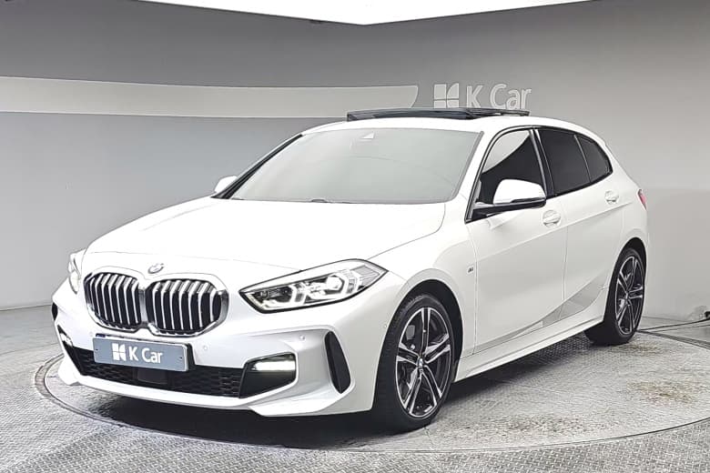 BMW 1-Series (F40), 2023