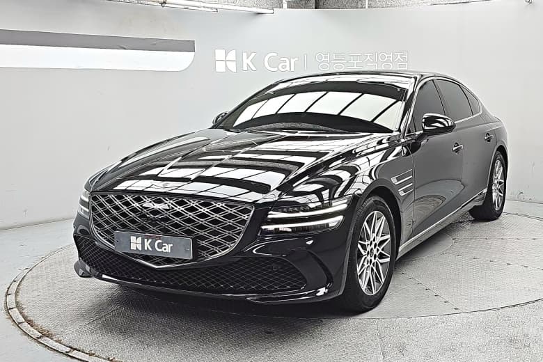 Genesis G80 (RG3 F/L), 2024