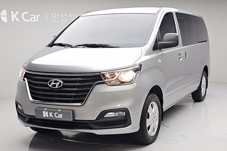 Hyundai The New Grand Starex, 2018