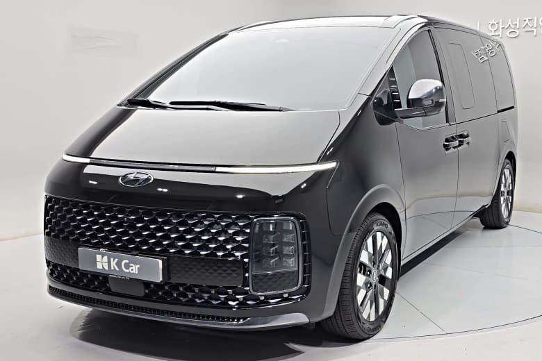 Hyundai Staria, 2022