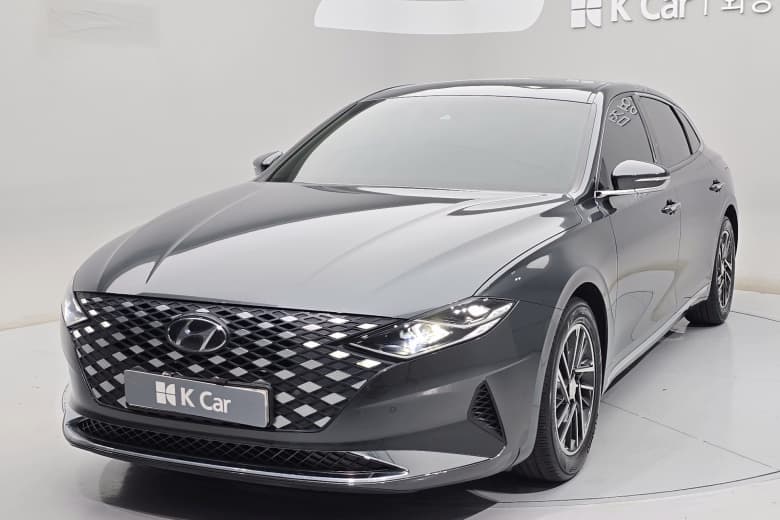 Hyundai The New Grandeur, 2022