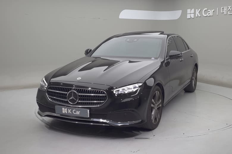 Mercedes-Benz E-Class W213, 2023