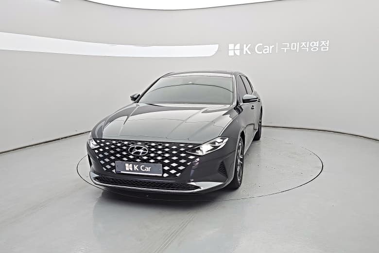 Hyundai The New Grandeur, 2022