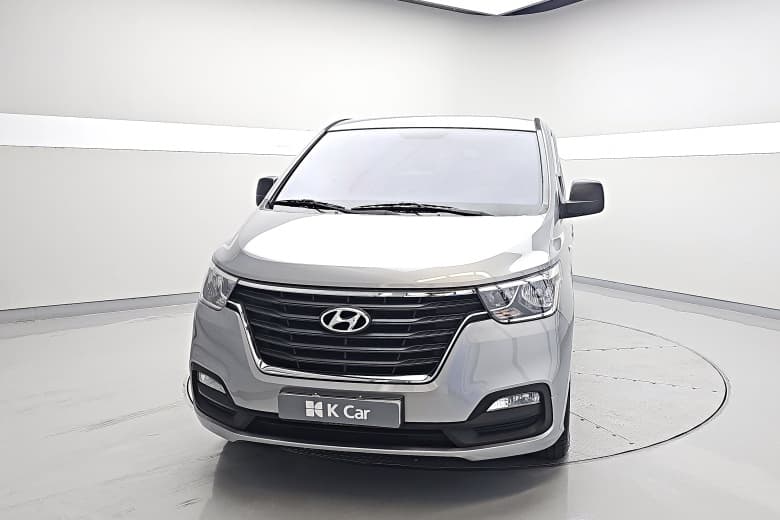 Hyundai The New Grand Starex, 2018