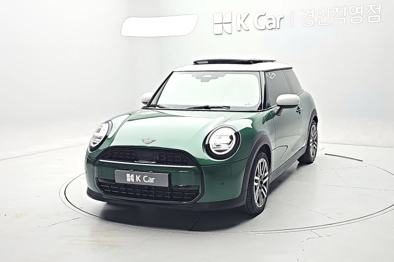 Mini Cooper (4 Gen), 2025