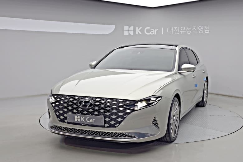 Hyundai The New Grandeur, 2022