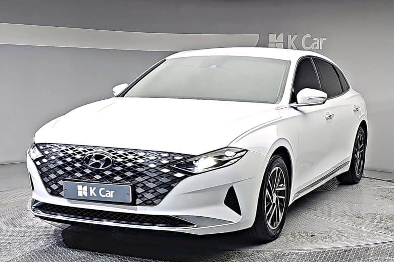 Hyundai The New Grandeur, 2022