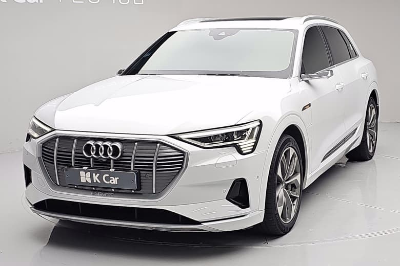 Audi e-tron, 2021