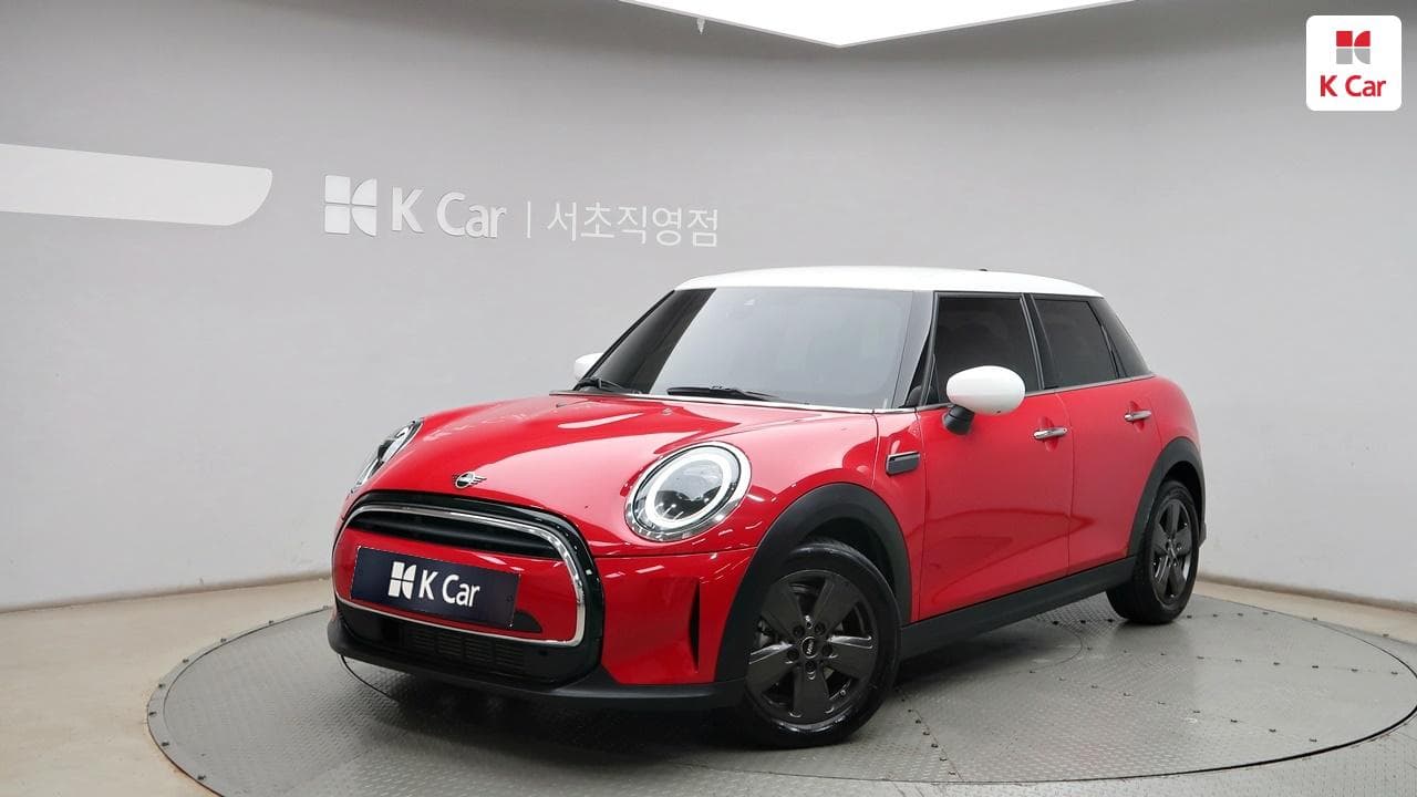 Mini Cooper (3 Gen F/L) 5-Door, 2023