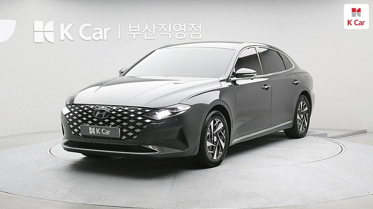 Hyundai The New Grandeur Hybrid, 2022