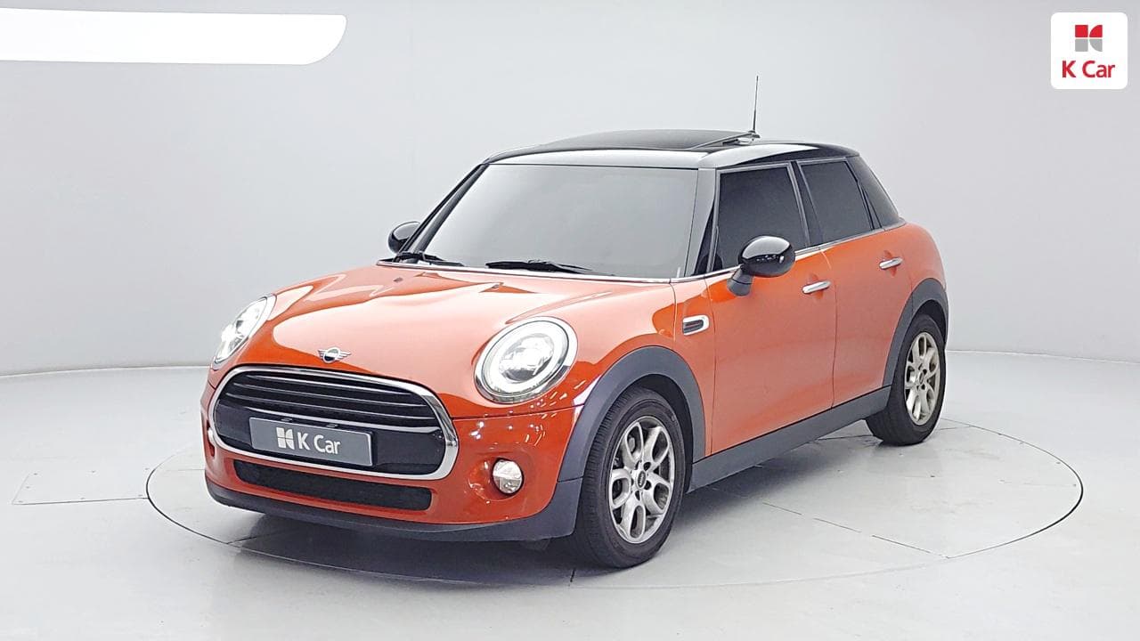 Mini Cooper (3 Gen) 5-Door, 2019