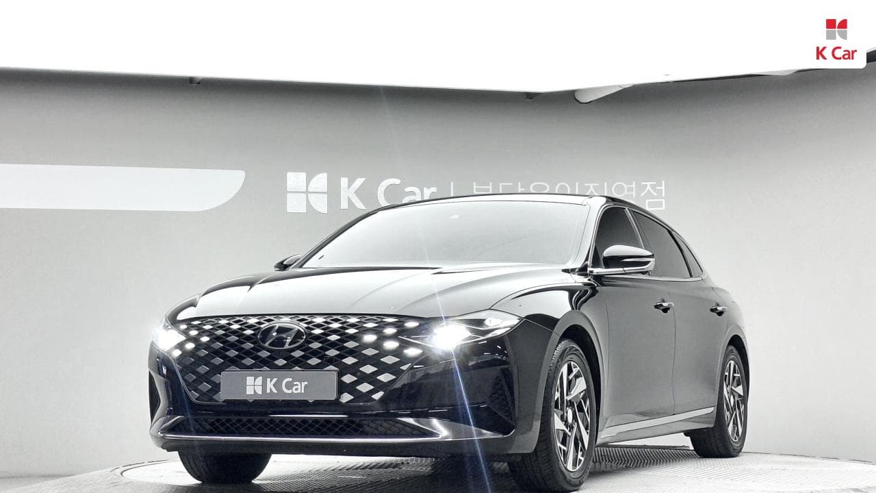Hyundai The New Grandeur Hybrid, 2022