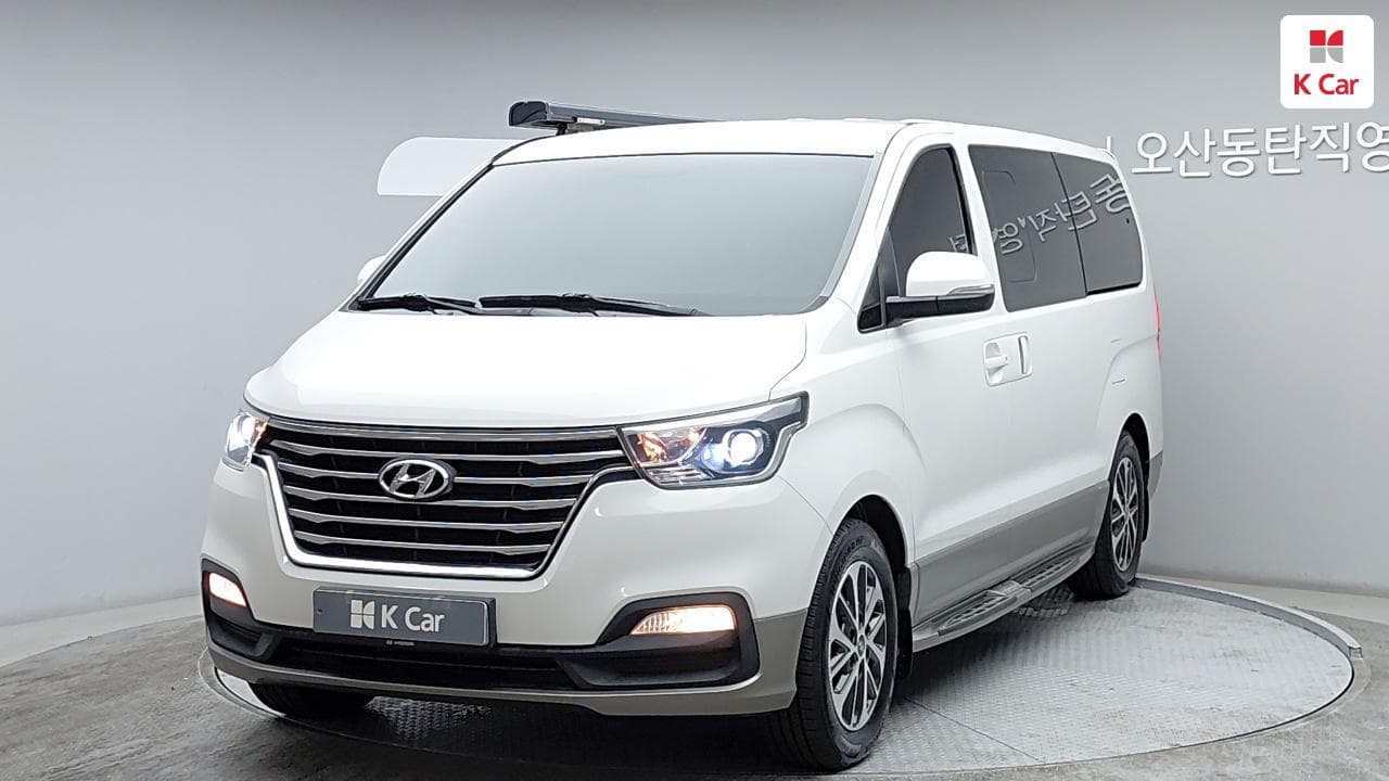 Hyundai The New Grand Starex, 2019