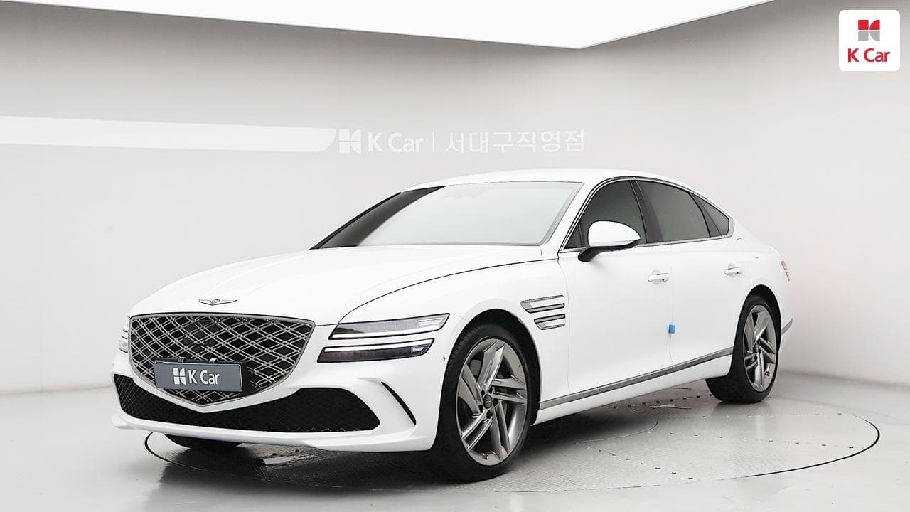 Genesis G80 (RG3 F/L), 2024