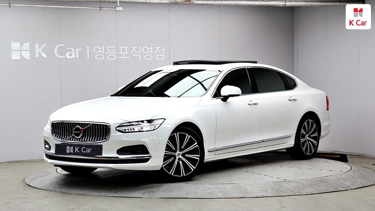 Volvo S90, 2022